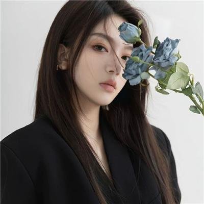 女巫一族2 封面